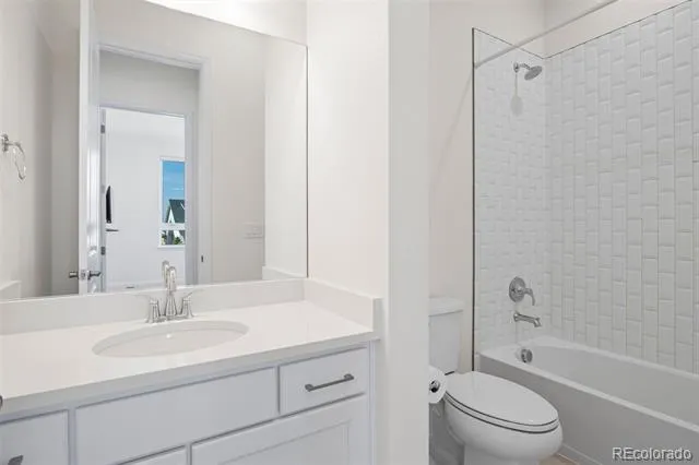 820 Bahia Point Castle Rock, CO 80104