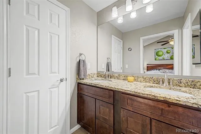 6015 Zang Way Arvada, CO 80004