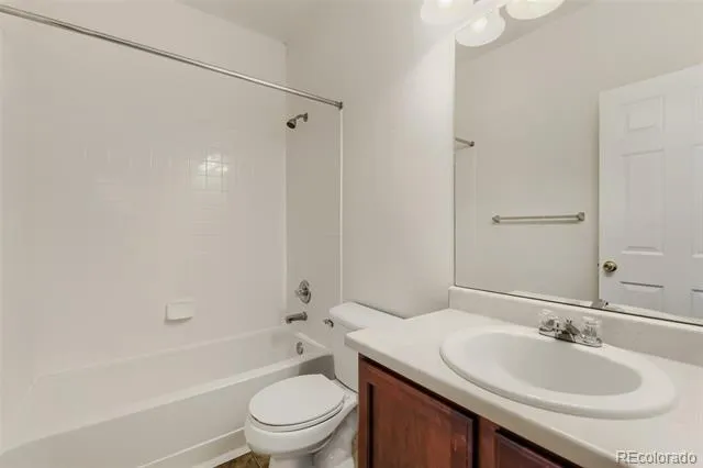 15905 E Geddes Drive #52 Aurora, CO 80016
