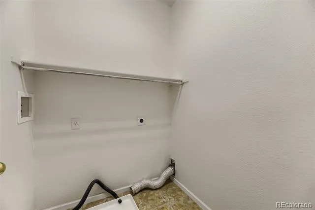 15905 E Geddes Drive #52 Aurora, CO 80016