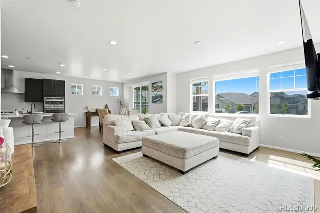 6802 S Uriah Street Aurora, CO 80016