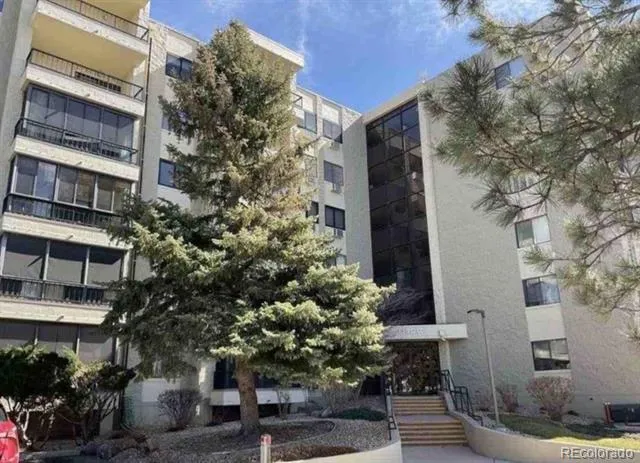 13800 E Marina Drive #101 Aurora, CO 80014