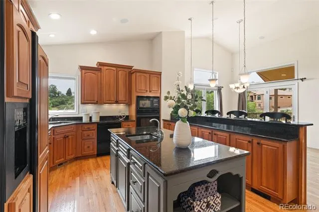 2425 Mesa Crest Grove Colorado Springs, CO 80904