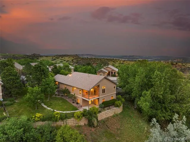 2425 Mesa Crest Grove Colorado Springs, CO 80904
