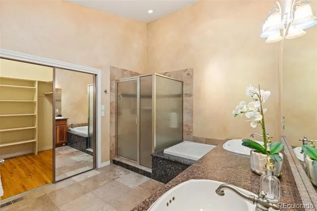 2425 Mesa Crest Grove Colorado Springs, CO 80904