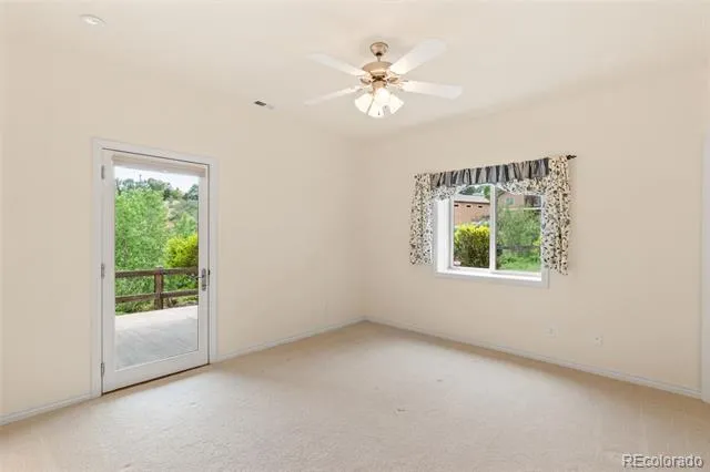 2425 Mesa Crest Grove Colorado Springs, CO 80904