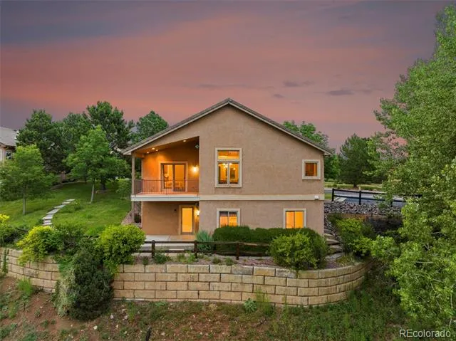 2425 Mesa Crest Grove Colorado Springs, CO 80904