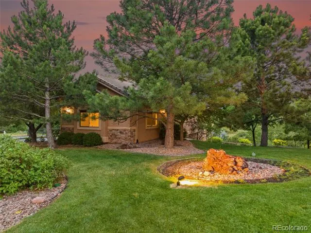 2425 Mesa Crest Grove Colorado Springs, CO 80904