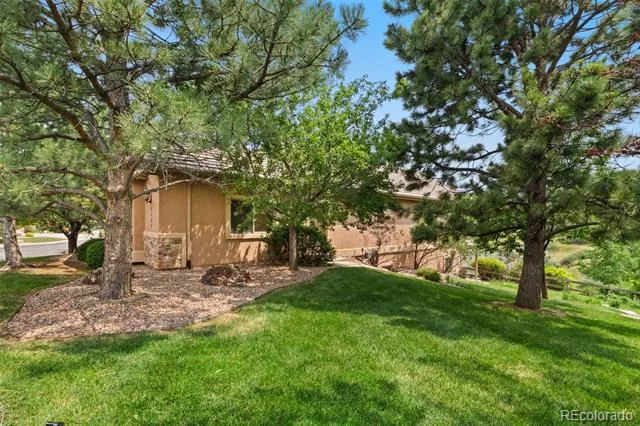 2425 Mesa Crest Grove Colorado Springs, CO 80904