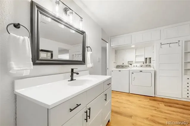 1039 Sunset Street Longmont, CO 80501