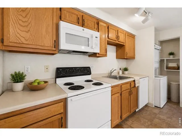 961 16th Street ##5 Boulder, CO 80302