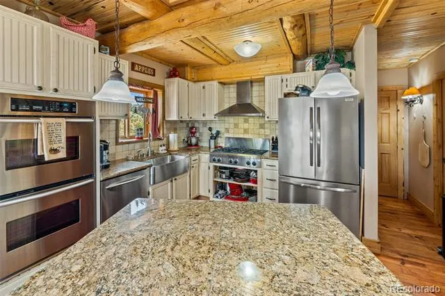 2999 Clear Creek Road Hartsel, CO 80449