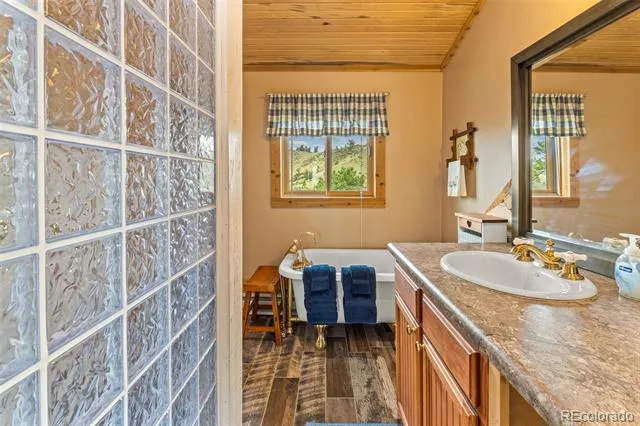 2999 Clear Creek Road Hartsel, CO 80449