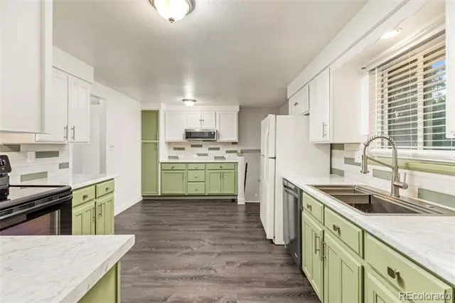 2313 Farisita Drive Loveland, CO 80538