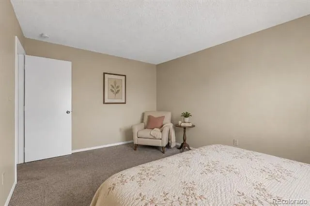 4371 Hunting Meadows Circle Colorado Springs, CO 80916