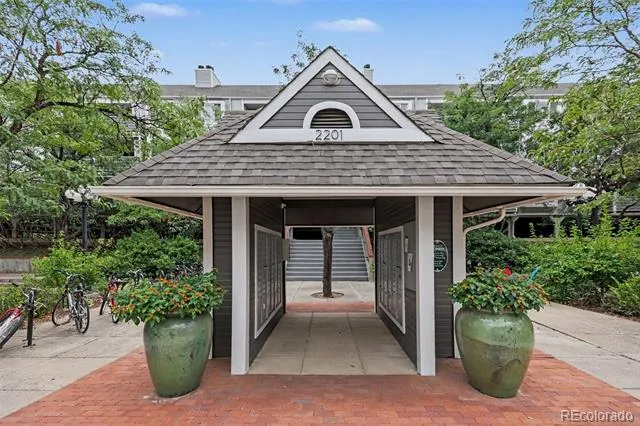 2201 Pearl Street #103 Boulder, CO 80302