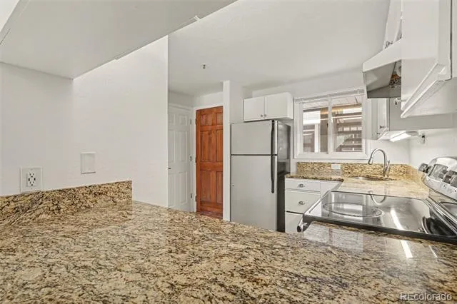 2201 Pearl Street #103 Boulder, CO 80302