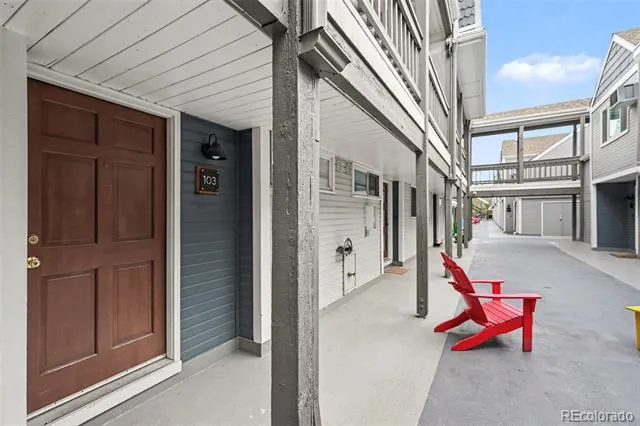 2201 Pearl Street #103 Boulder, CO 80302