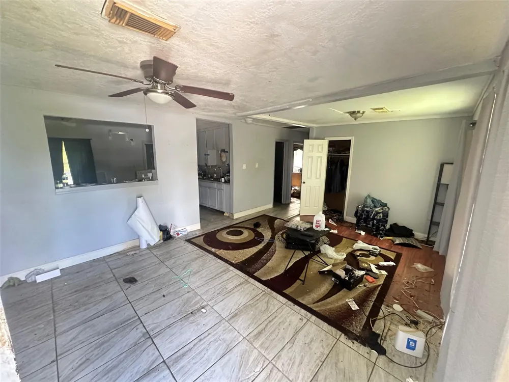 3127 Groton Drive Houston, TX 77051