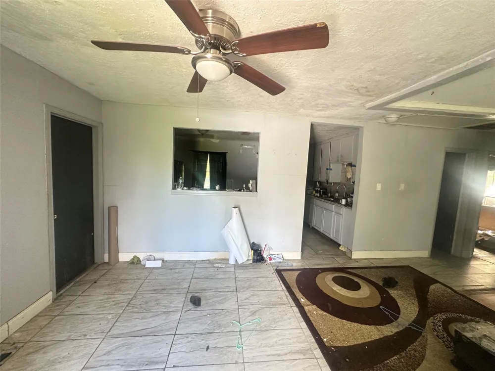 3127 Groton Drive Houston, TX 77051