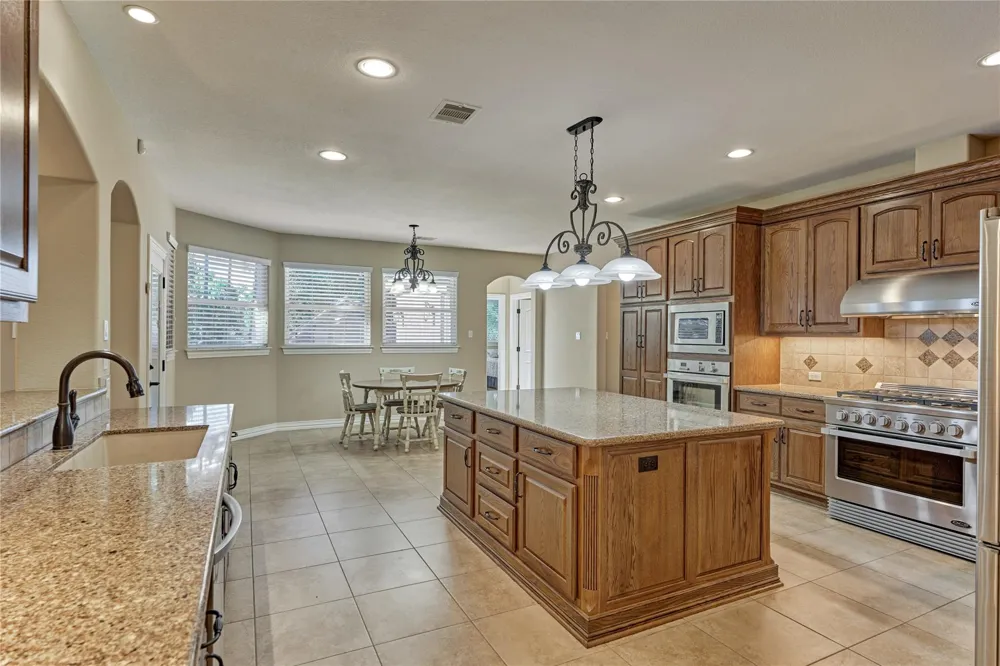 14538 Hillshire Drive Willis, TX 77318