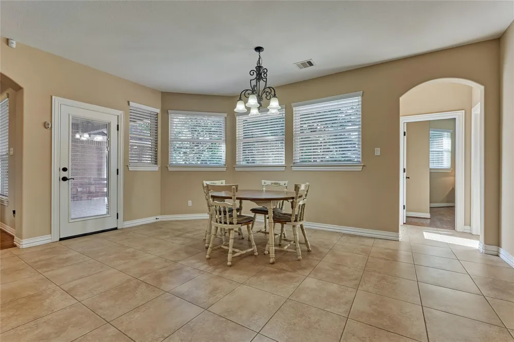 14538 Hillshire Drive Willis, TX 77318