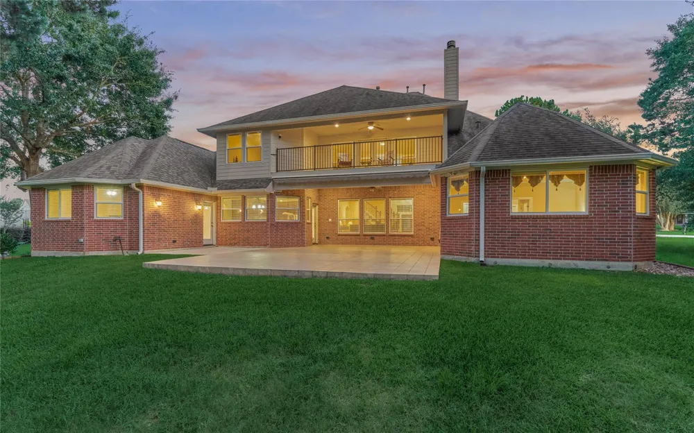 14538 Hillshire Drive Willis, TX 77318