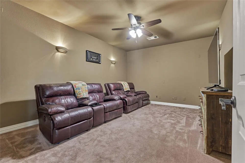 14538 Hillshire Drive Willis, TX 77318