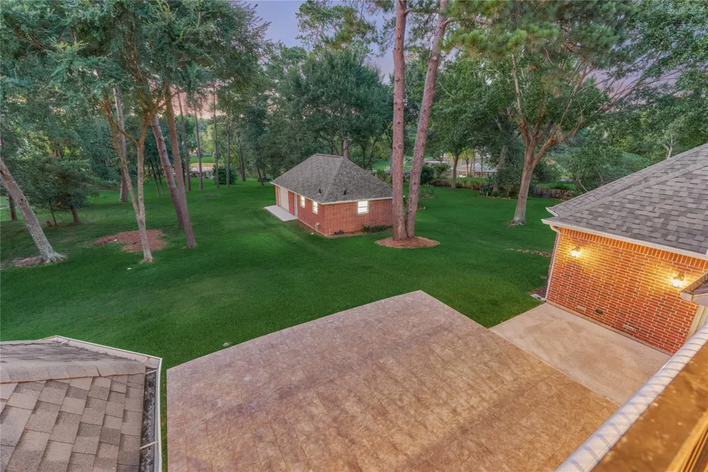 14538 Hillshire Drive Willis, TX 77318