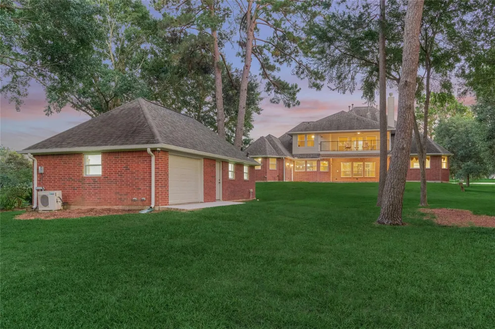 14538 Hillshire Drive Willis, TX 77318