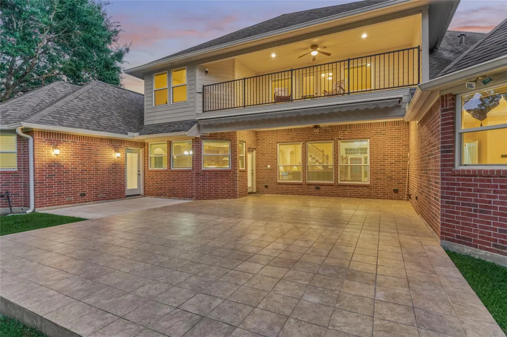 14538 Hillshire Drive Willis, TX 77318