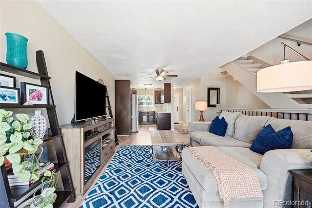6916 S Broadway Littleton, CO 80122