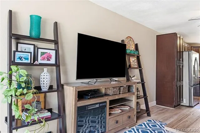 6916 S Broadway Littleton, CO 80122