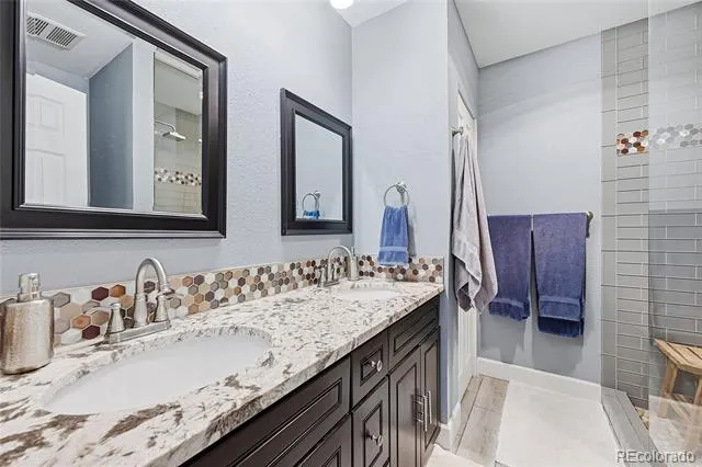 6916 S Broadway Littleton, CO 80122