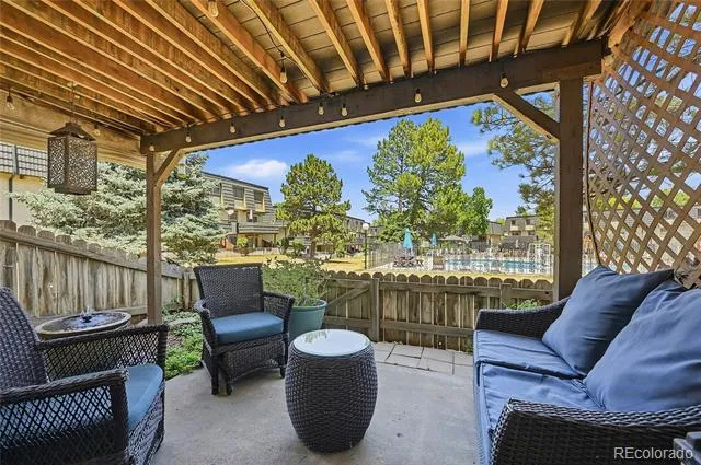 6916 S Broadway Littleton, CO 80122