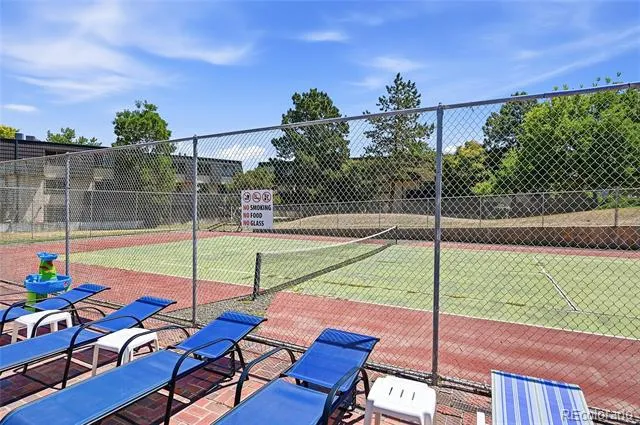 6916 S Broadway Littleton, CO 80122