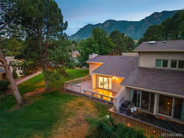 312 Blue Windsor Lane Colorado Springs, CO 80906