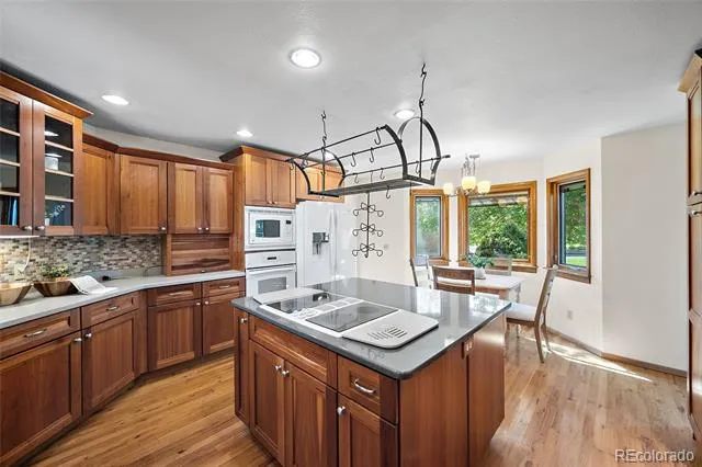312 Blue Windsor Lane Colorado Springs, CO 80906