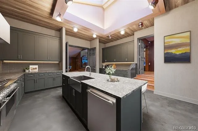 32453 Upper Bear Creek Road Evergreen, CO 80439