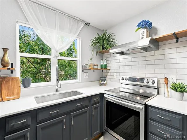 18278 E Flora Place #C Aurora, CO 80013