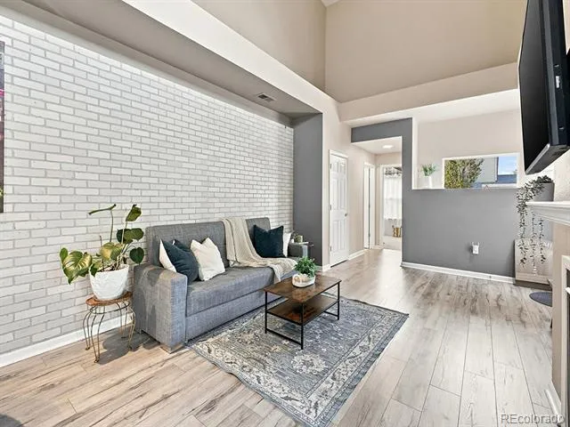 18278 E Flora Place #C Aurora, CO 80013
