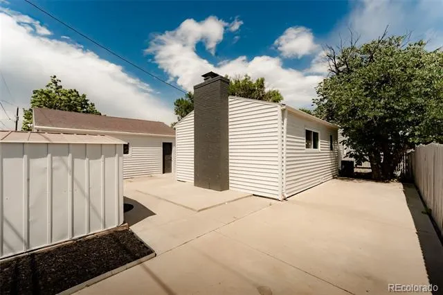 1279 S Raritan Denver, CO 80223
