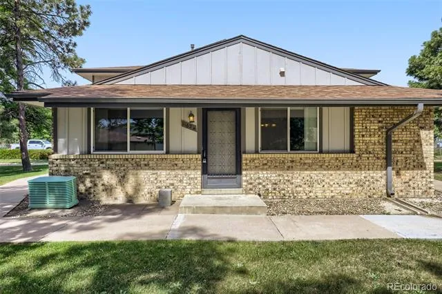 1162 S Eagle Circle #A Aurora, CO 80012