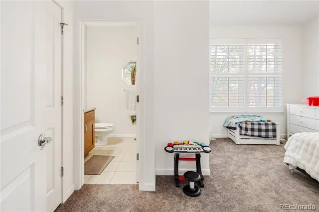 17 S Harrison Street Denver, CO 80209