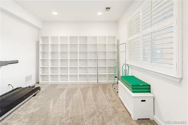 17 S Harrison Street Denver, CO 80209