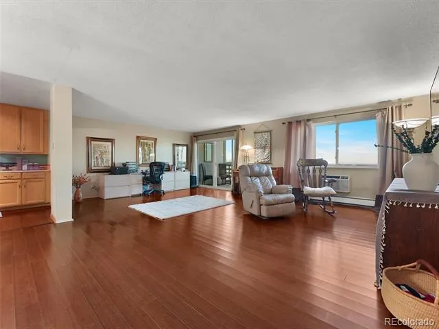 9335 E Center Avenue #8C Denver, CO 80247