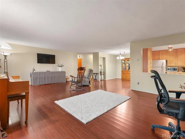 9335 E Center Avenue #8C Denver, CO 80247