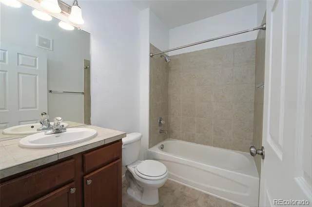 22580 E Ontario Drive #104 Aurora, CO 80016