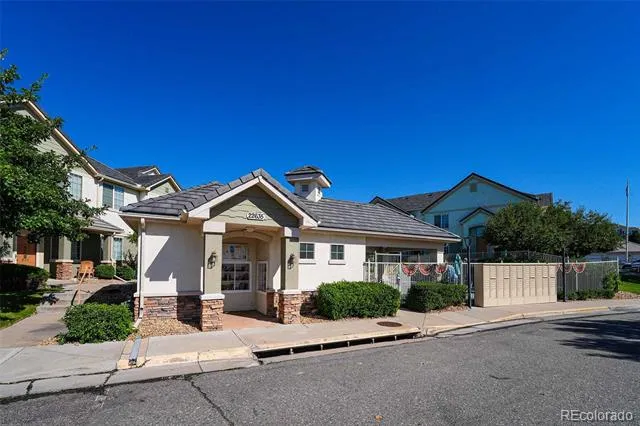 22580 E Ontario Drive #104 Aurora, CO 80016