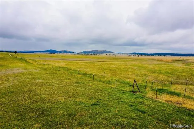 14700 Arfsten Road Larkspur, CO 80118